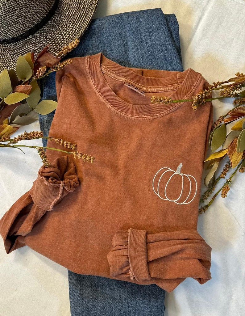 Pumpkin Comfort Colors Embroidered Tee - Pumpkin Outline T-Shirt - Simple Fall Pumpkin Crewneck T-Shirt - Minimal Fall Long Sleeve T-Shirt