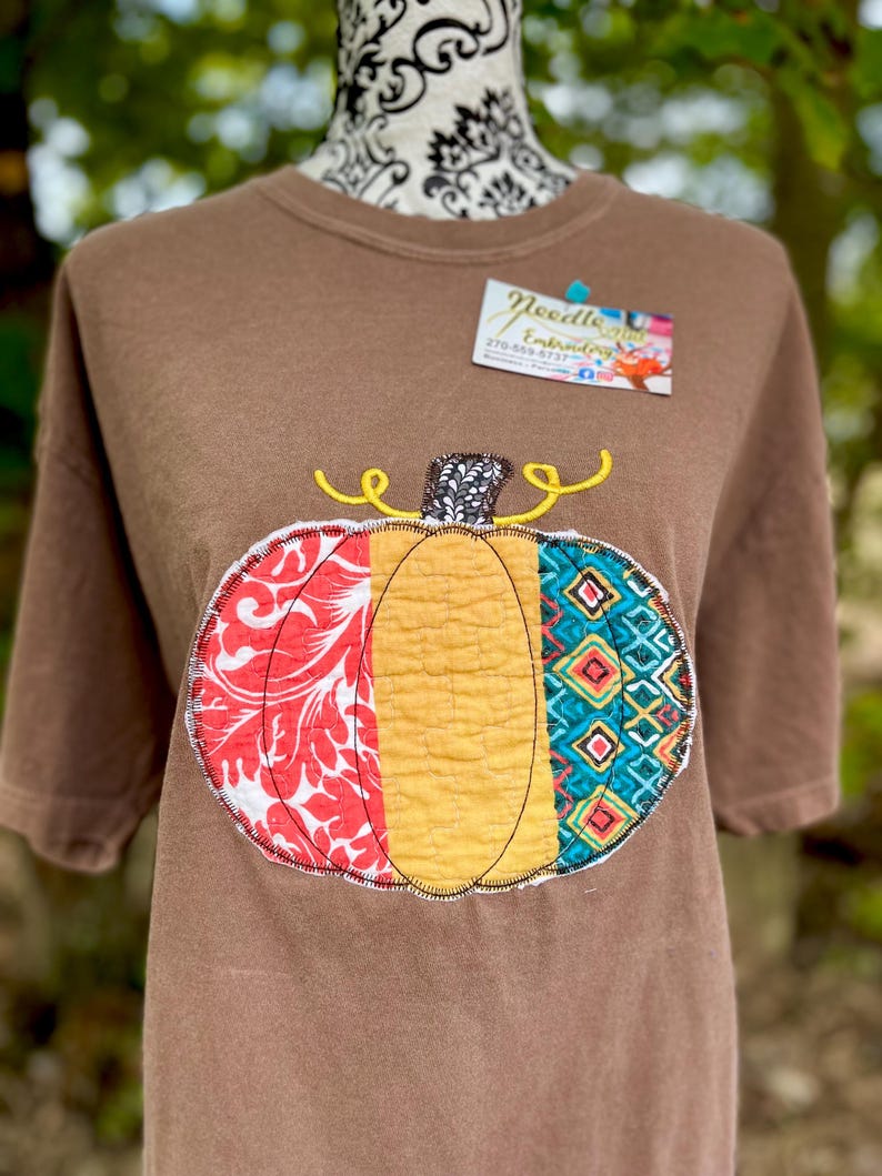 Granny’s Quilt pumpkin Embroidered Shirt