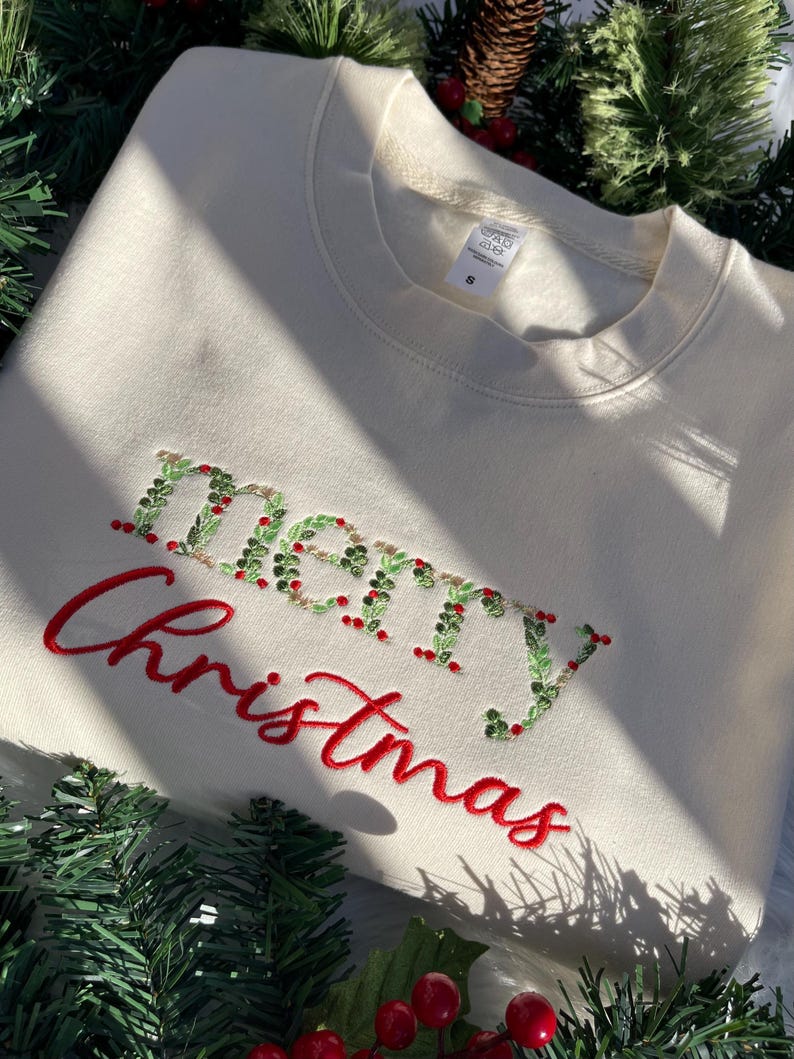 Embroidered Merry Christmas sweatshirt, Merry Christmas, Xmas sweatshirt, Embroidered Christmas Crewneck Sweatshirt Christmas Floral Sweater
