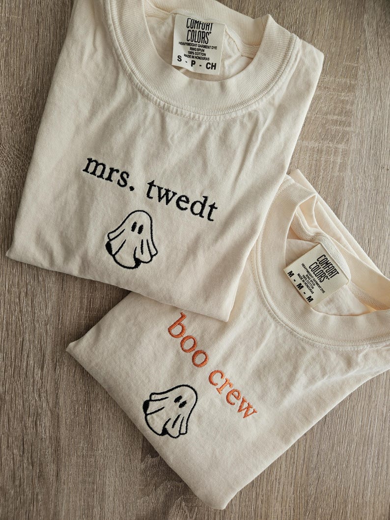 Embroidery Custom Mrs. Bride Shirt, Bride Gift, Wedding shirt, Engagement gift, Bachelorete party tee, Gift for her, Coquette bow bride tee.