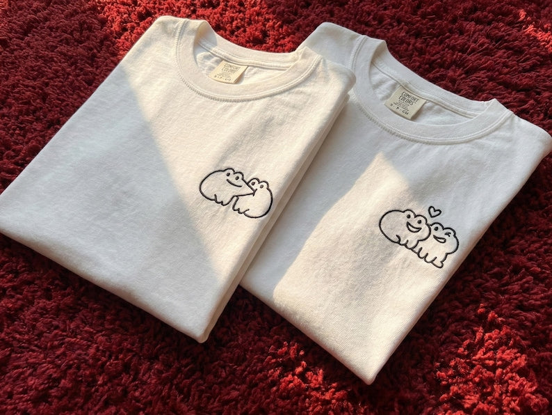 Playful Bite or Sweet Hug Frog Couple Embroidered T-Shirt, Cute Animal Love Shirt, Funny Valentine’s Day Gift