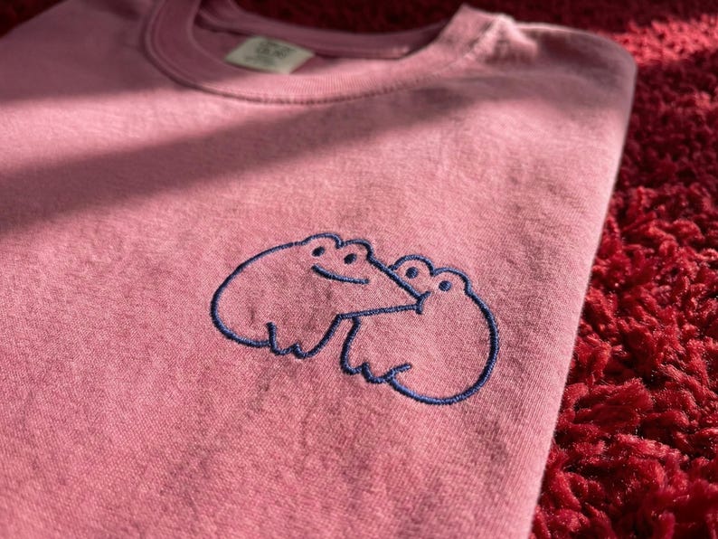 Playful Bite or Sweet Hug Frog Couple Embroidered T-Shirt, Cute Animal Love Shirt, Funny Valentine’s Day Gift