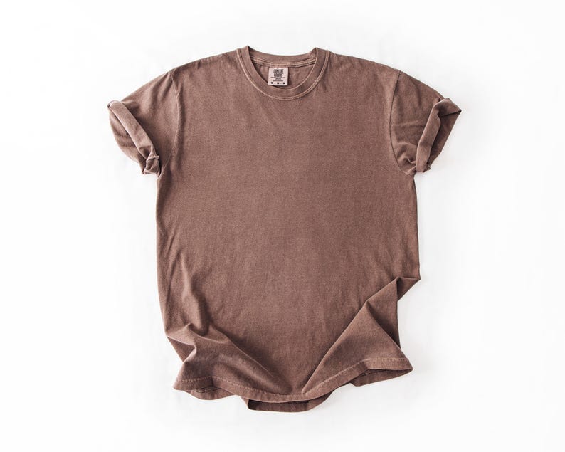 Mama goose embroidered tshirt