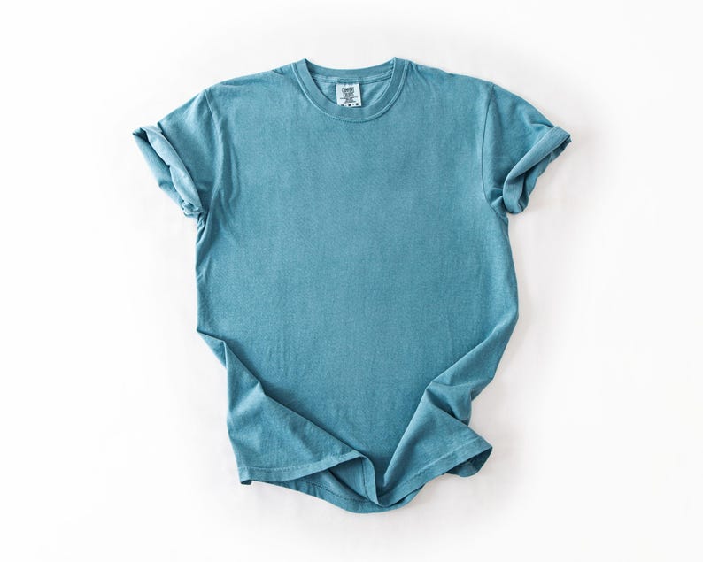 Mama goose embroidered tshirt