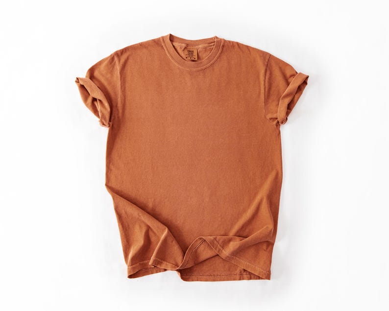 Mama goose embroidered tshirt