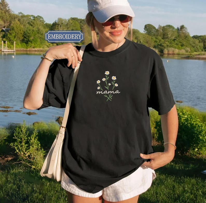 Mama Comfort Colors Embroidered Shirt, Floral Mom Shirt, Mama Embroidery, Mother’s Day Gift, New Mom Gift, Gift for Moms, Aesthetic Mom Tee