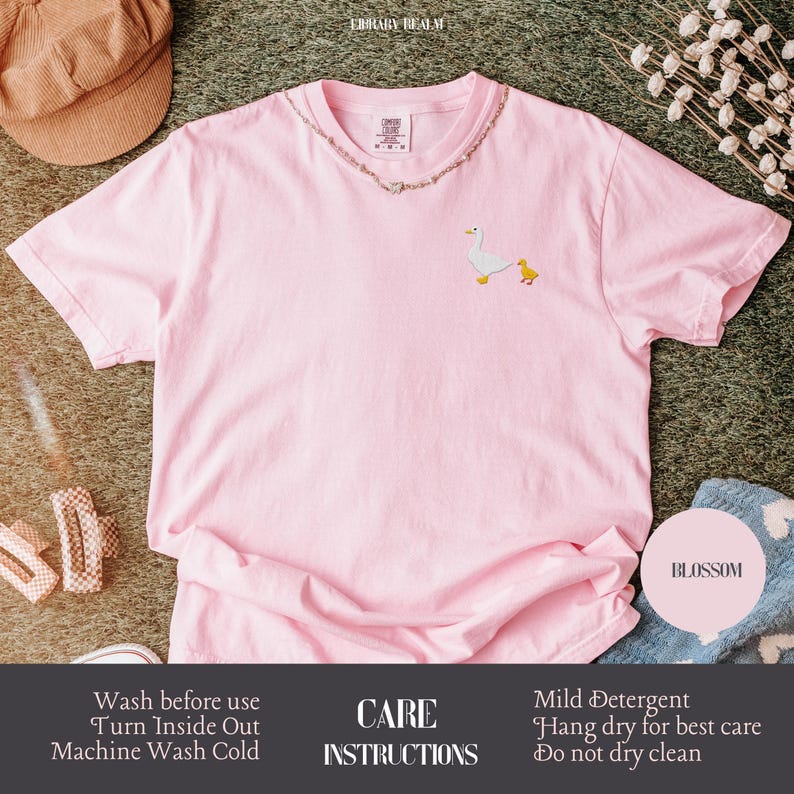 Embroidered Goose Mama Pocket Design, Custom Chick Count (1,2 or 3), Gift For Mama, Comfort Colors Shirts, Gildan 18000 Sweatshirts