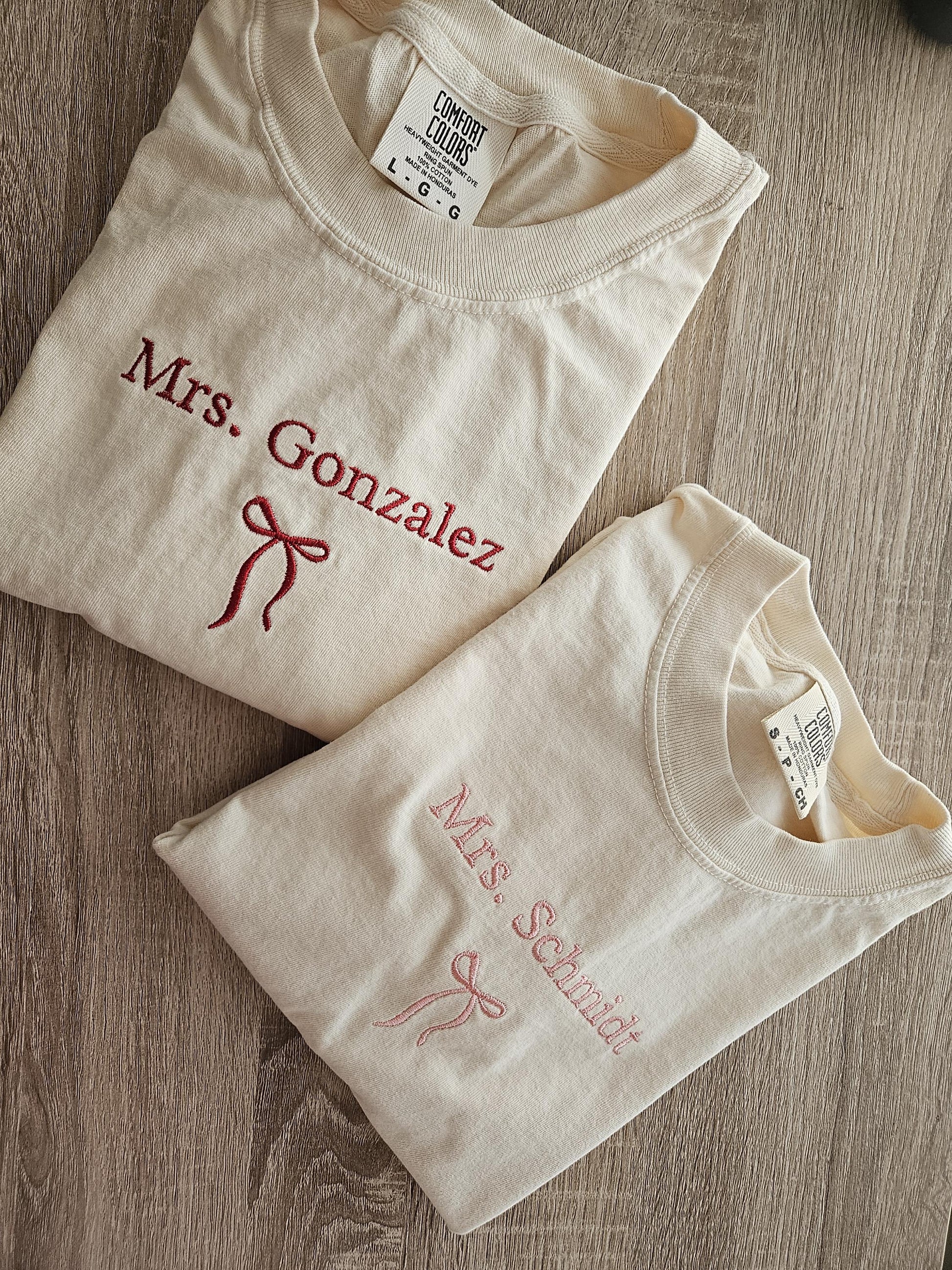 Embroidery Custom Mrs. Bride Shirt, Bride Gift, Wedding shirt, Engagement gift, Bachelorete party tee, Gift for her, Coquette bow bride tee.