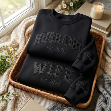 Embroidered Husband Wife Sweatshirt, Mr and Mrs Sweatshirt, Wedding Shirt, Newlywed Sweatshirt, Honeymoon Gift, Matching Couples Sweatshirt
